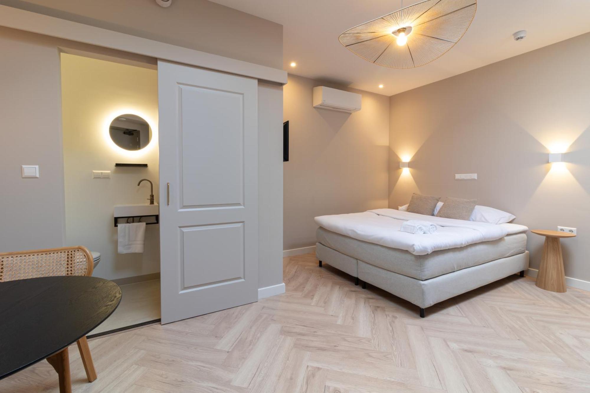 Sayo Boutique Hotel Гаага Экстерьер фото