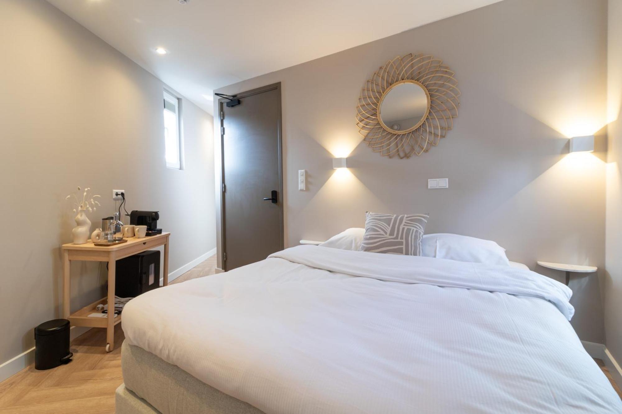 Sayo Boutique Hotel Гаага Экстерьер фото