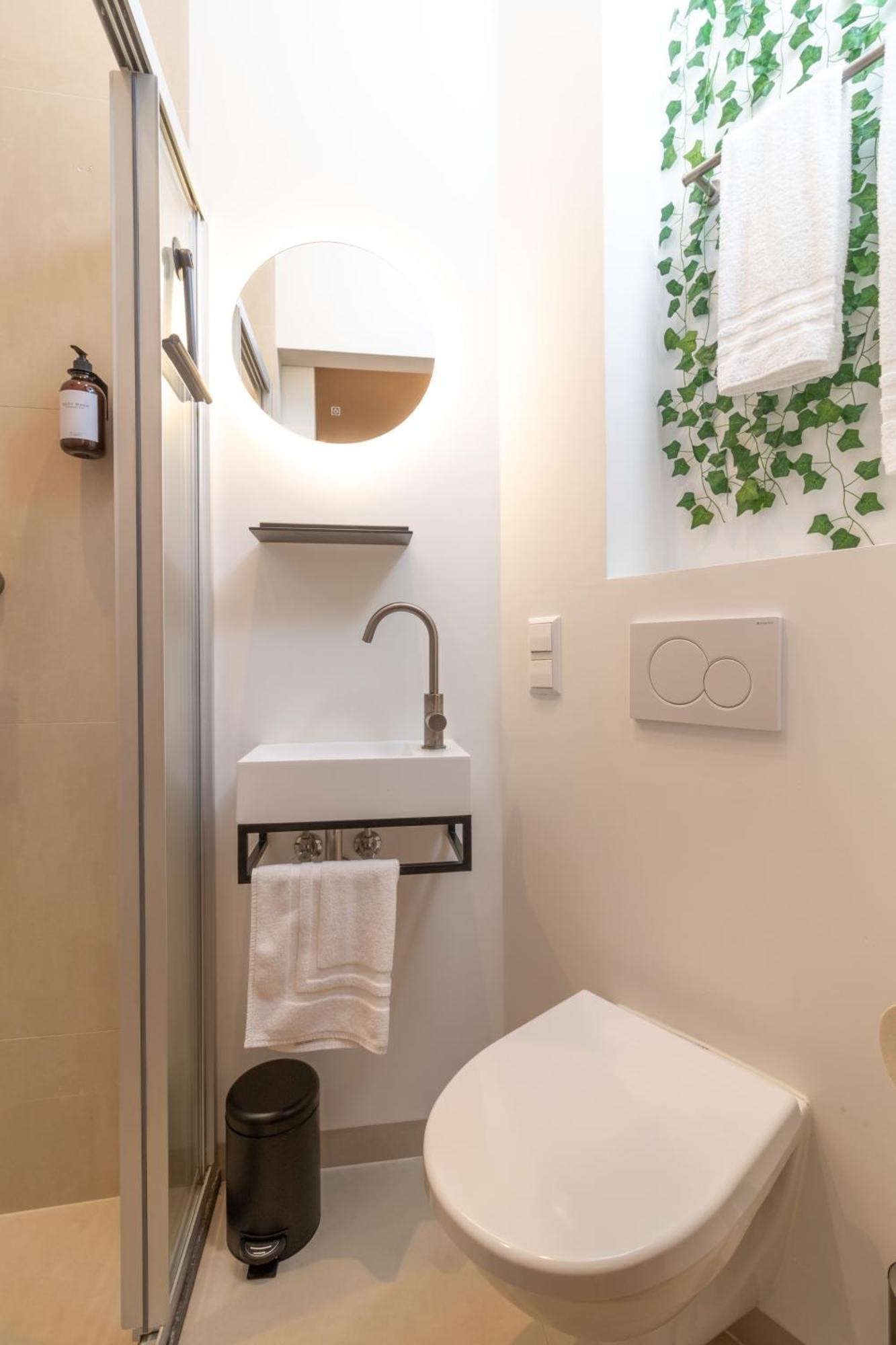 Sayo Boutique Hotel Гаага Экстерьер фото