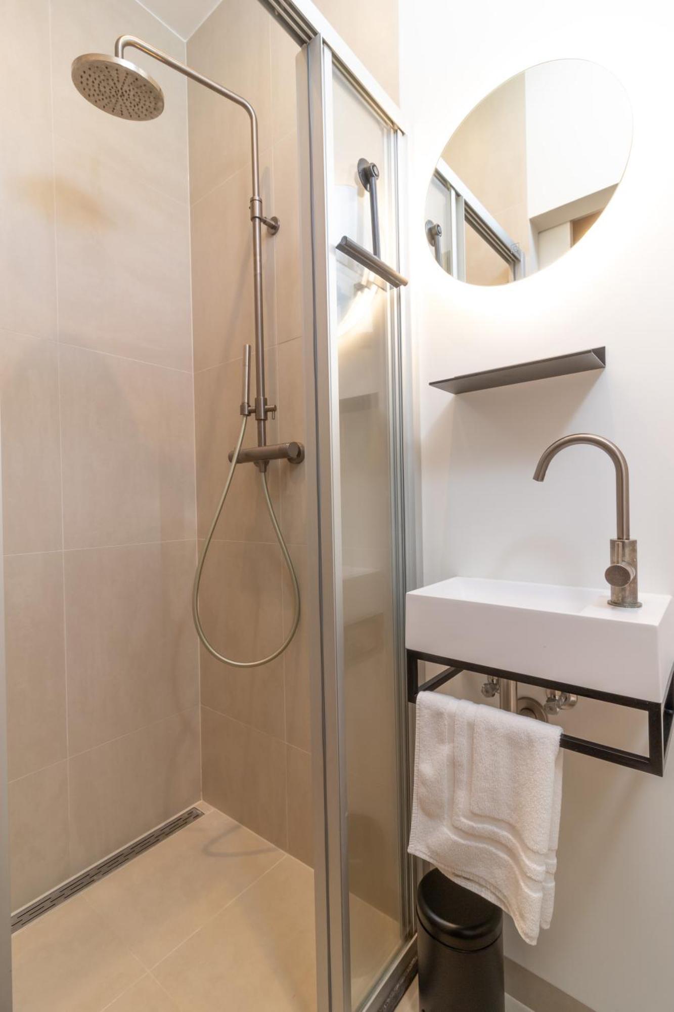 Sayo Boutique Hotel Гаага Экстерьер фото