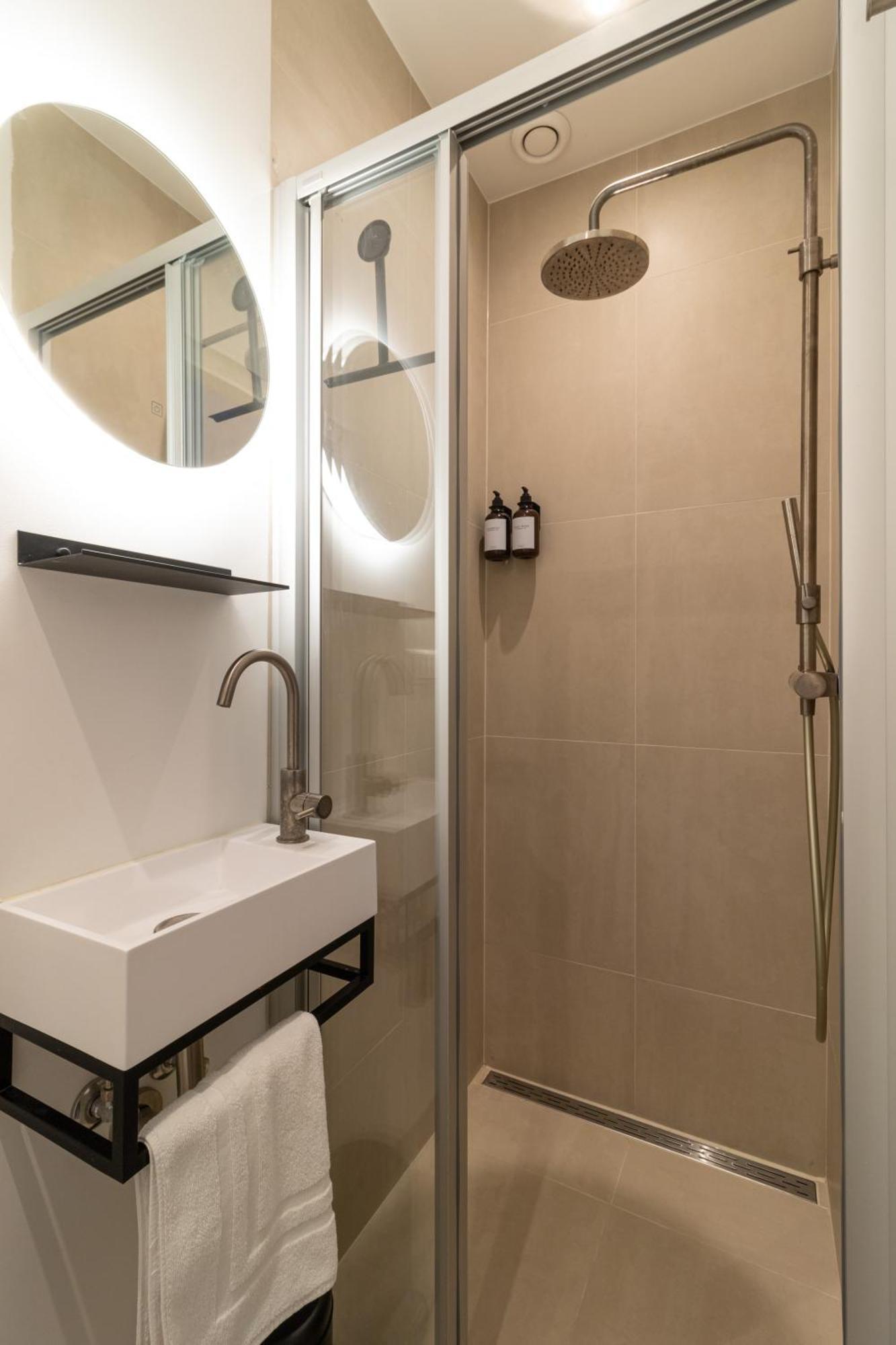 Sayo Boutique Hotel Гаага Экстерьер фото